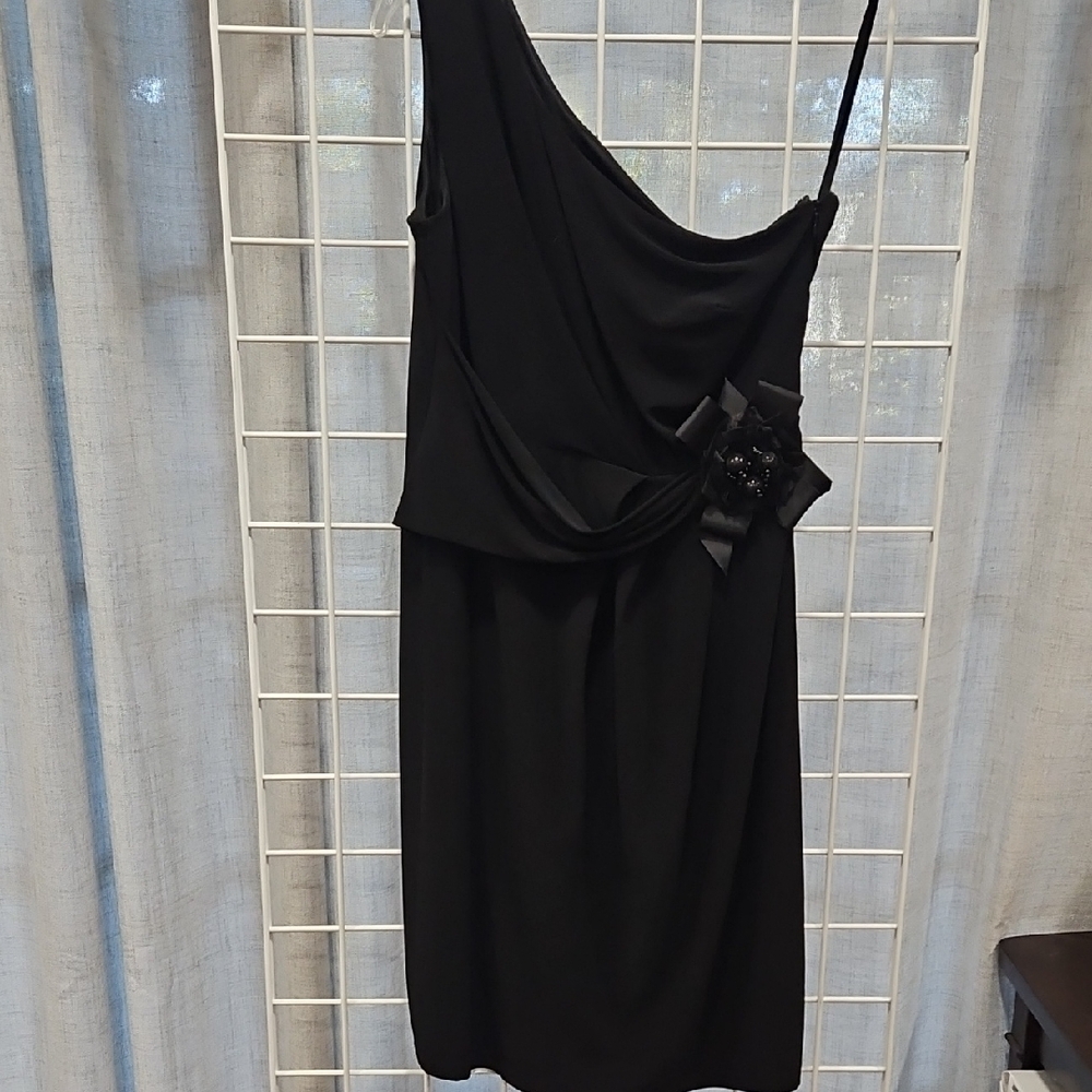 David Meister Black One-Shoulder Cocktail Dress with Floral Accent